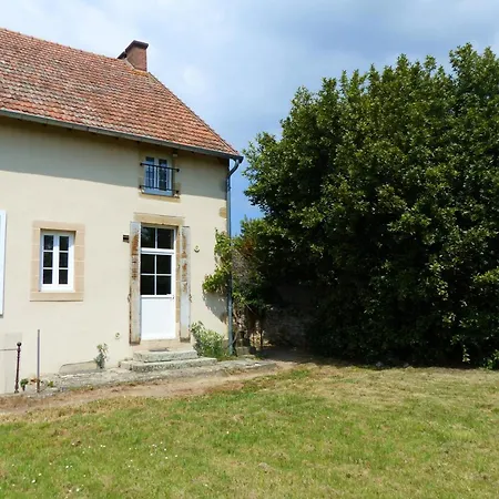 Nyaraló Spacieuse Avec Wi-fi Et Animaux Admis - Fr-1-489-272 Montvicq